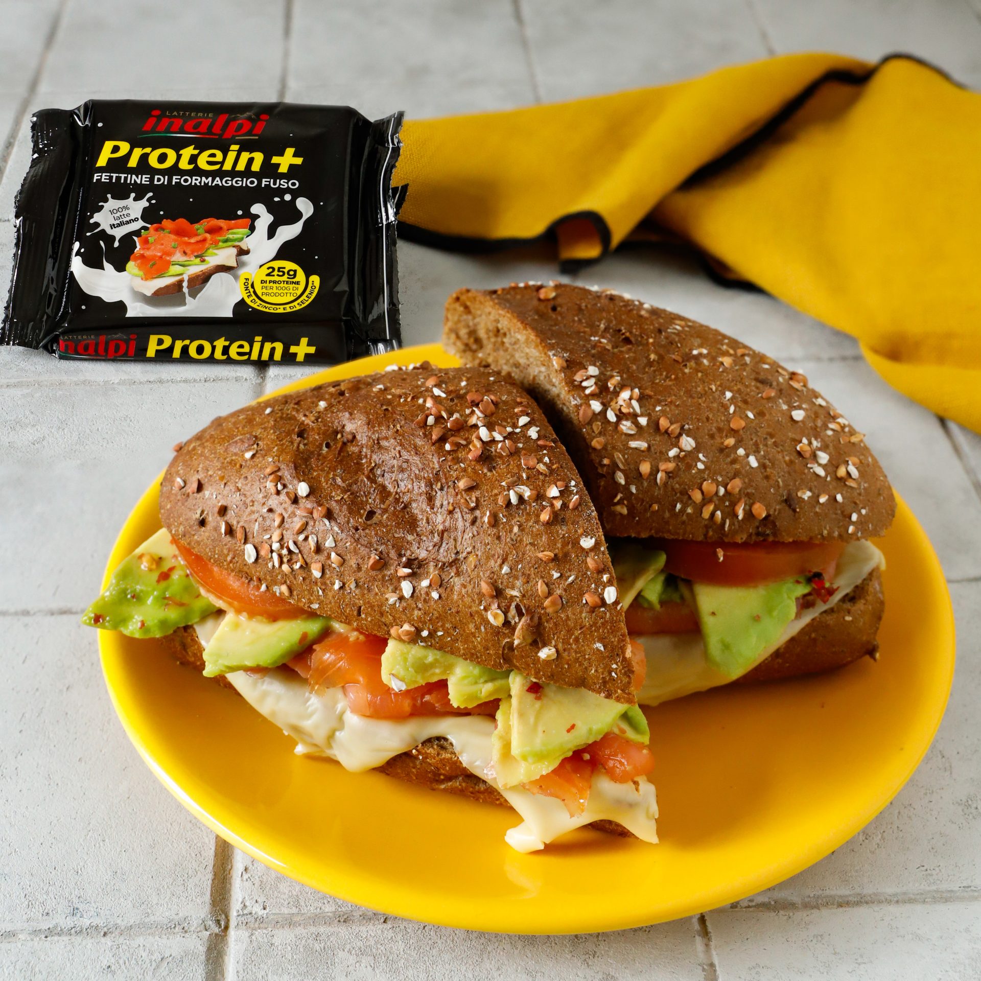 inalpi-fettine-protein-140g-fettine-di-formaggio-fuso-proteico image 2