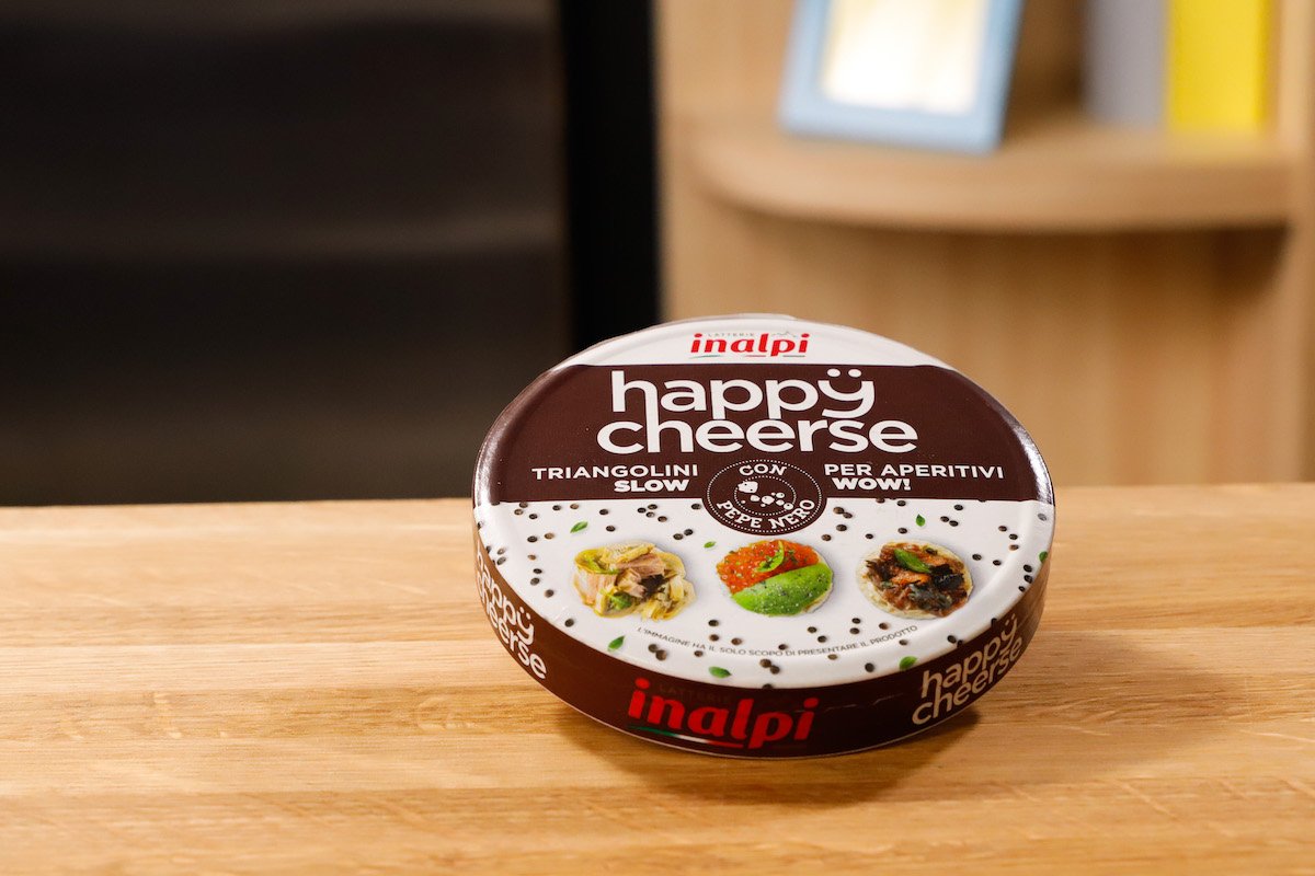 inalpi-happy-cheerse-pepe-nero-140g image 2