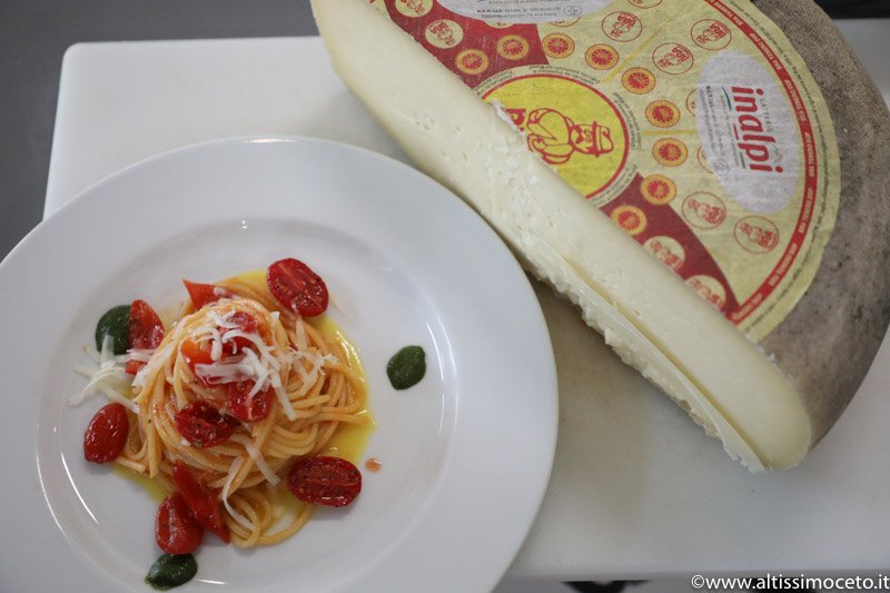 inalpi-bra-tenero-dop-200g-formaggio-piemontese image 2